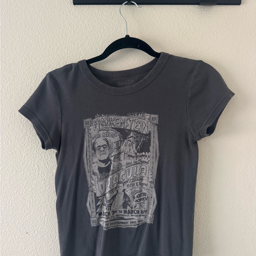 Vintage Style Frankenstein & Dracula Graphic Tee - Charcoal Gray